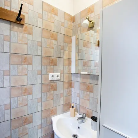 Marven Apartman 발라톤케네세