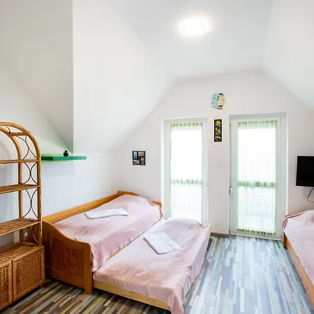 Marven Apartman 발라톤케네세